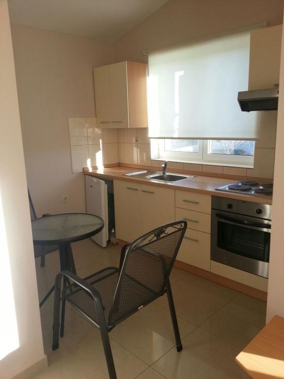 Apartments Mrdelja فرسي المظهر الخارجي الصورة