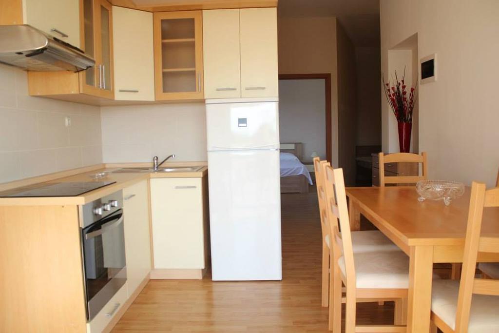 Apartments Mrdelja فرسي المظهر الخارجي الصورة