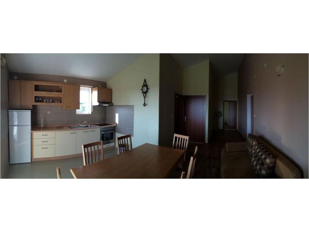 Apartments Mrdelja فرسي المظهر الخارجي الصورة