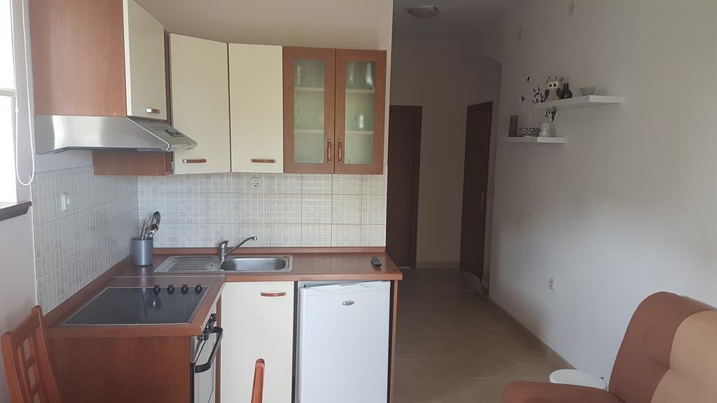 Apartments Mrdelja فرسي المظهر الخارجي الصورة